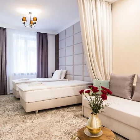Rakowicka Apartmanhotel 3*