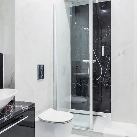 Rakowicka Apartmanhotel 3*